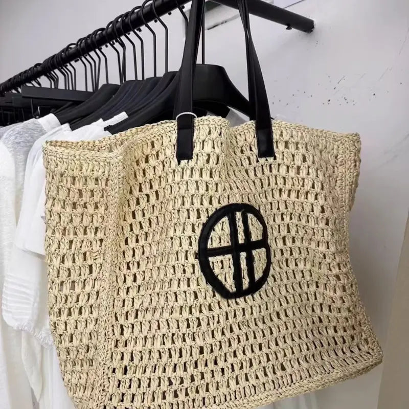 Contrast Straw Bag voguety