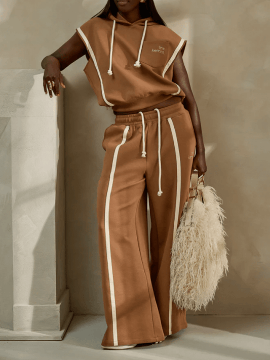 Contrast Stripe Sport Suit laseze