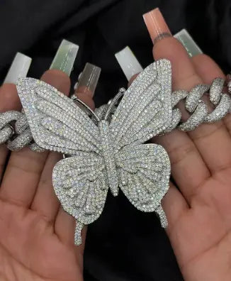 Dazzle Butterfly Necklace speciaic