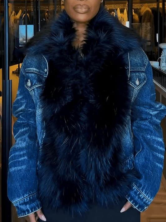 Edgy Faux Fur-Trimmed Distressed Denim Jacket laseze