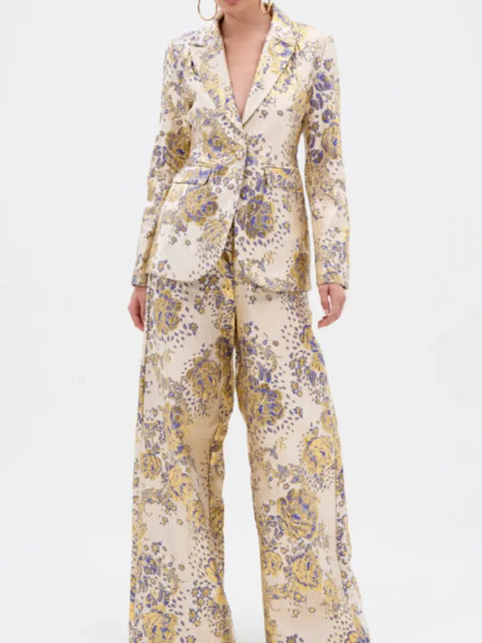 Embroidered Suit - laseze