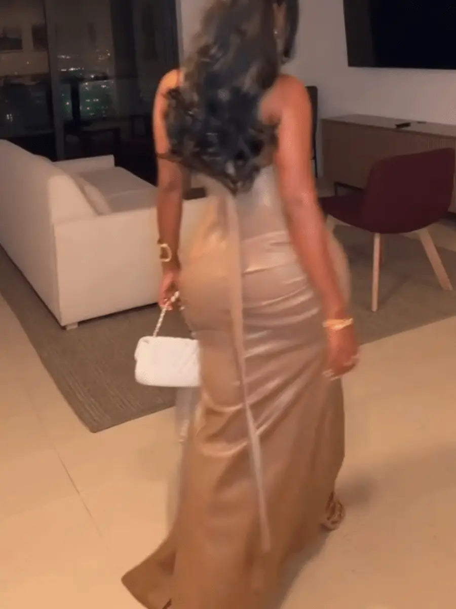 (⏰Last Day Promotion $10 OFF)Halter Neck Satin Ruched Split Midi Dress laseze