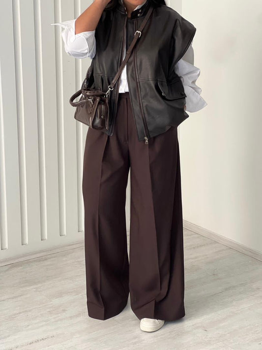 Sleek Faux Leather Sleeveless Jacket