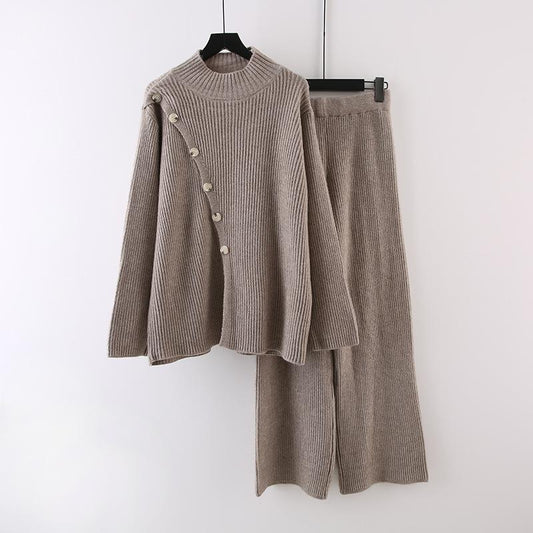 Knitted 2pc Set With Oblique Button speciaic