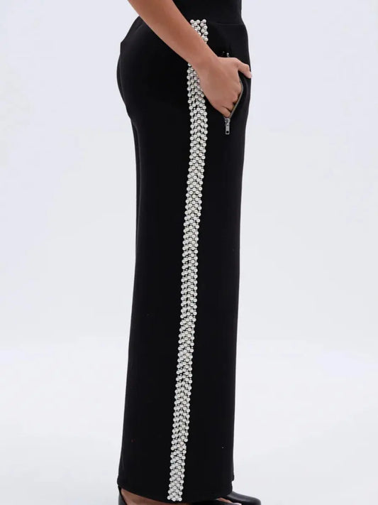 Pearl-Trimmed Wide-Leg Sweatpants laseze