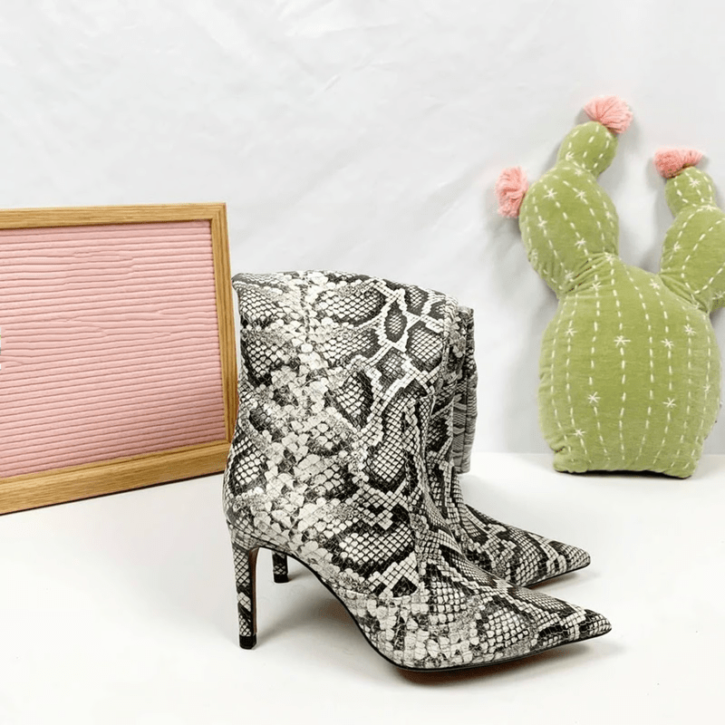 Snake Print Leather Boots laseze