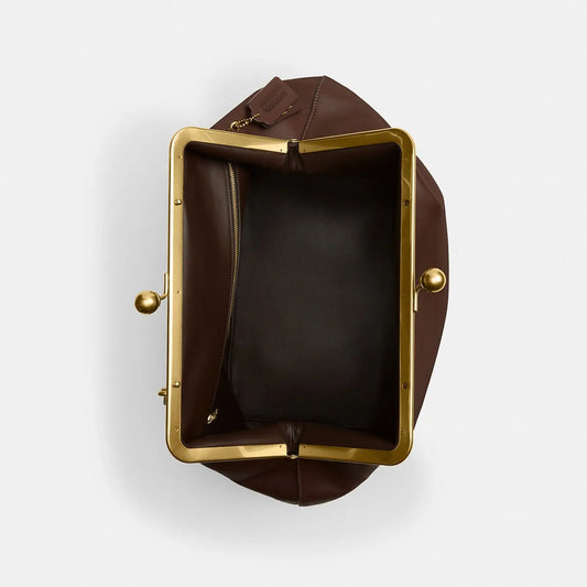 Soft And Comfortable Eco-friendly Kiss Lock Handbag voguety