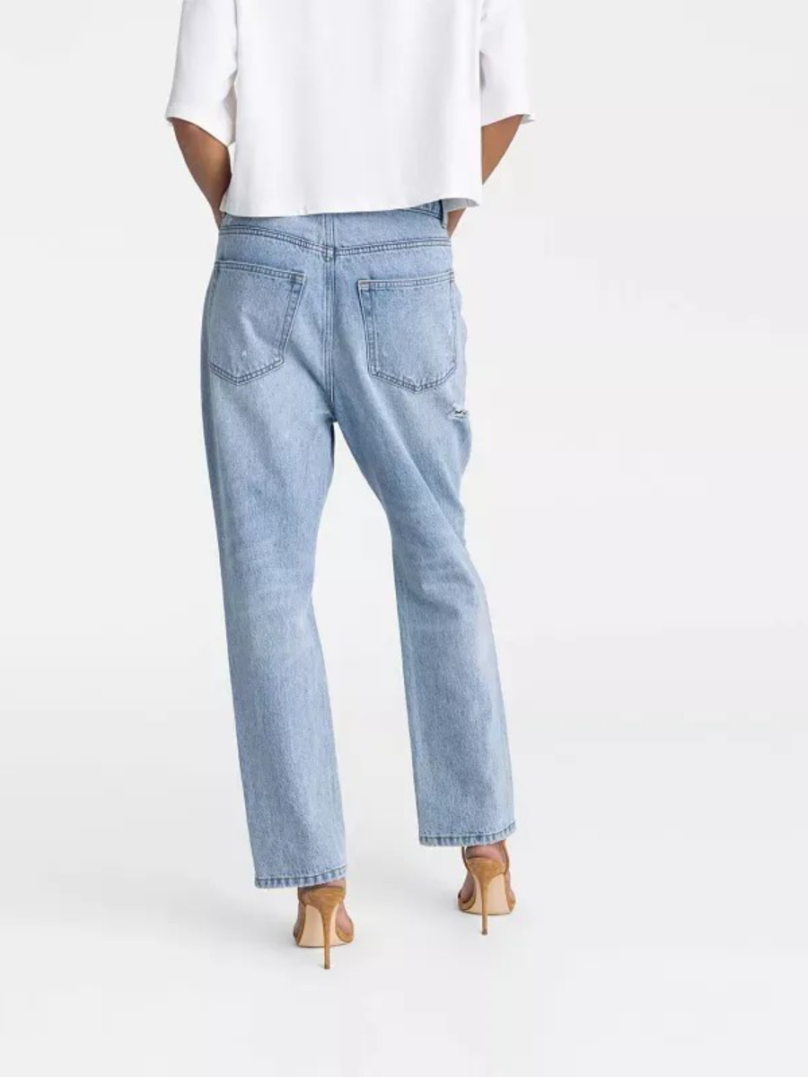 Women's Mid-Rise Tapered Leg 'The Dylan Jean' - Light Wash