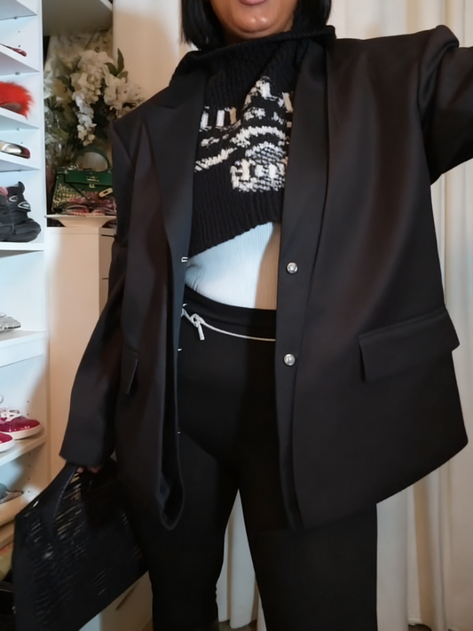 Oversized Black Structured Blazer laseze