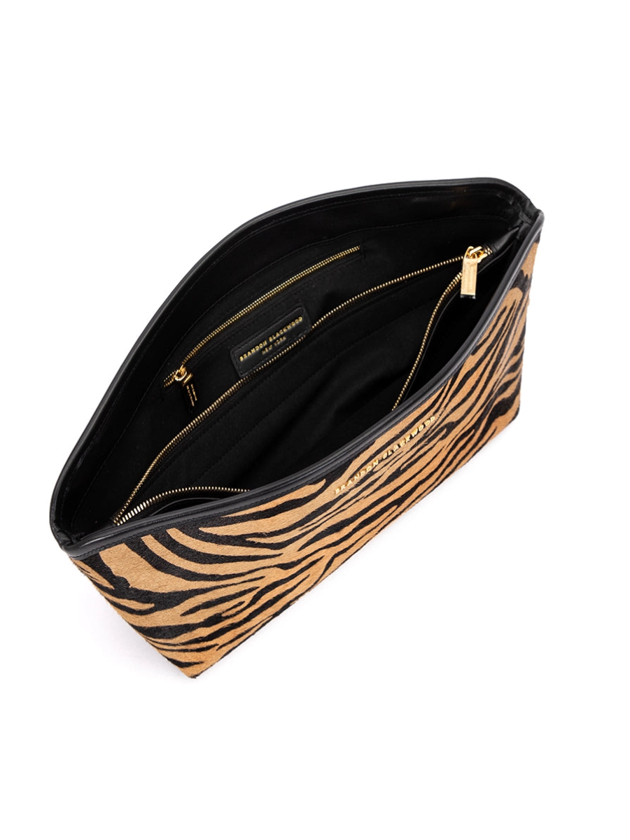 Fluffy Finish Geometric Clutch