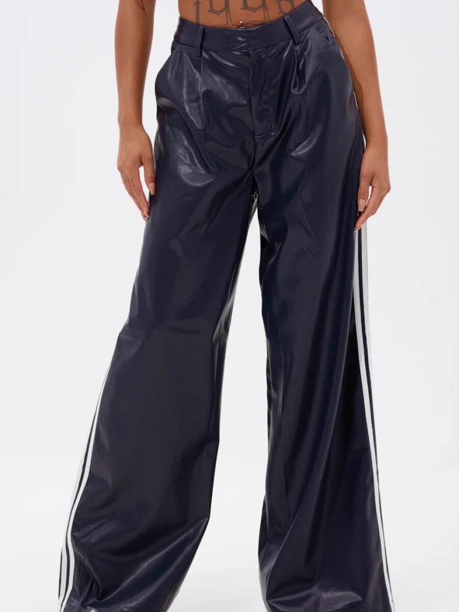 DAYTIME TROUSER IN NAVY
