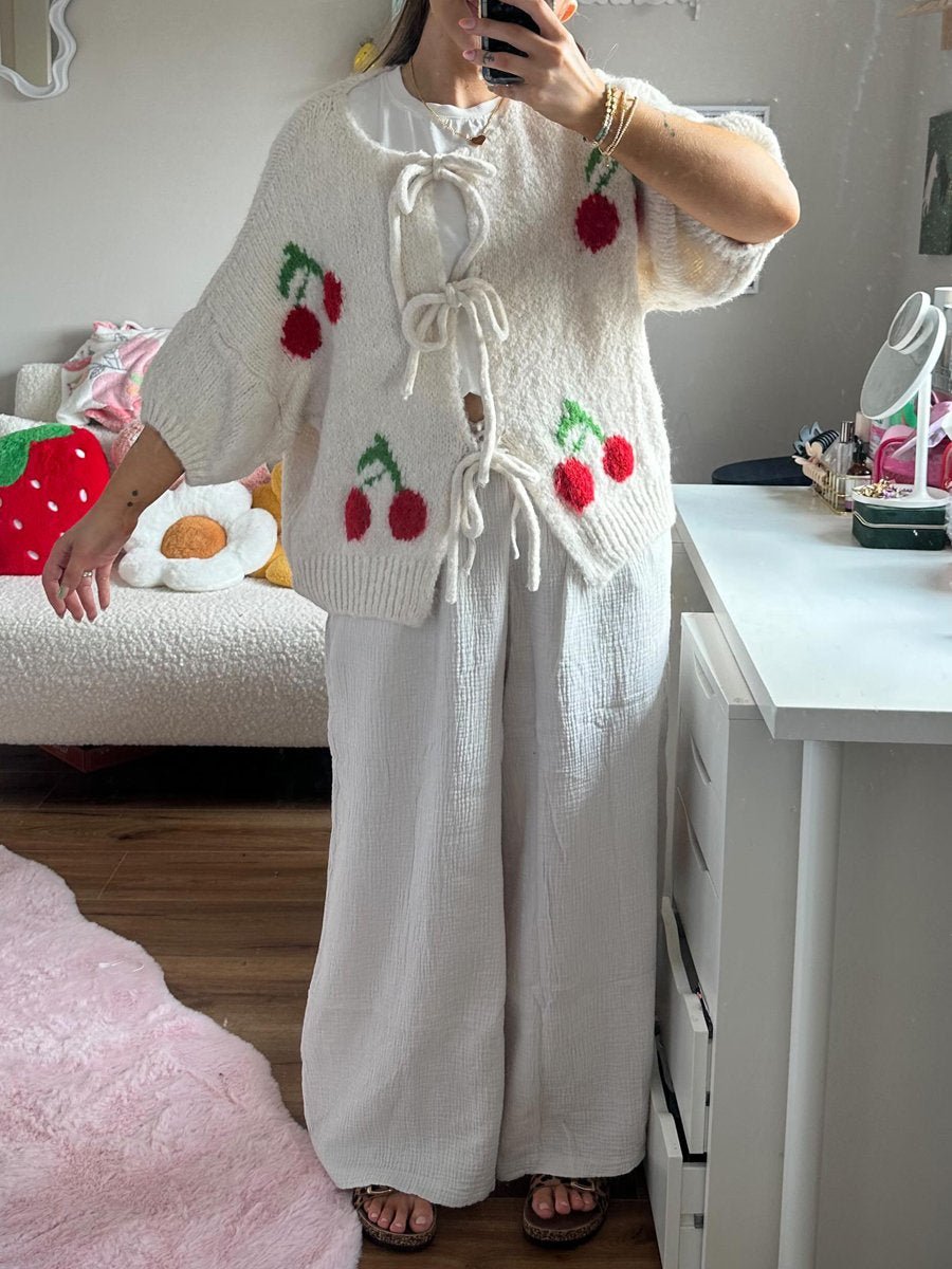 Cherry Embroidered Jacquard Cardigan speciaic