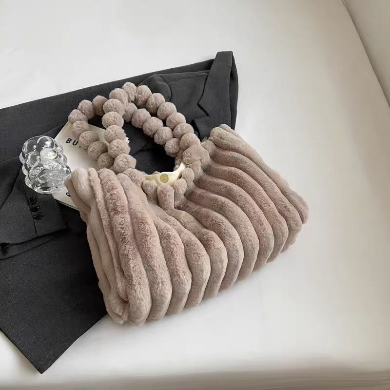Chic Plush Tote Bag - laseze