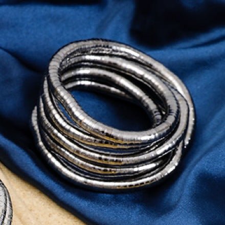 Chill Bendable Snake Necklace - laseze