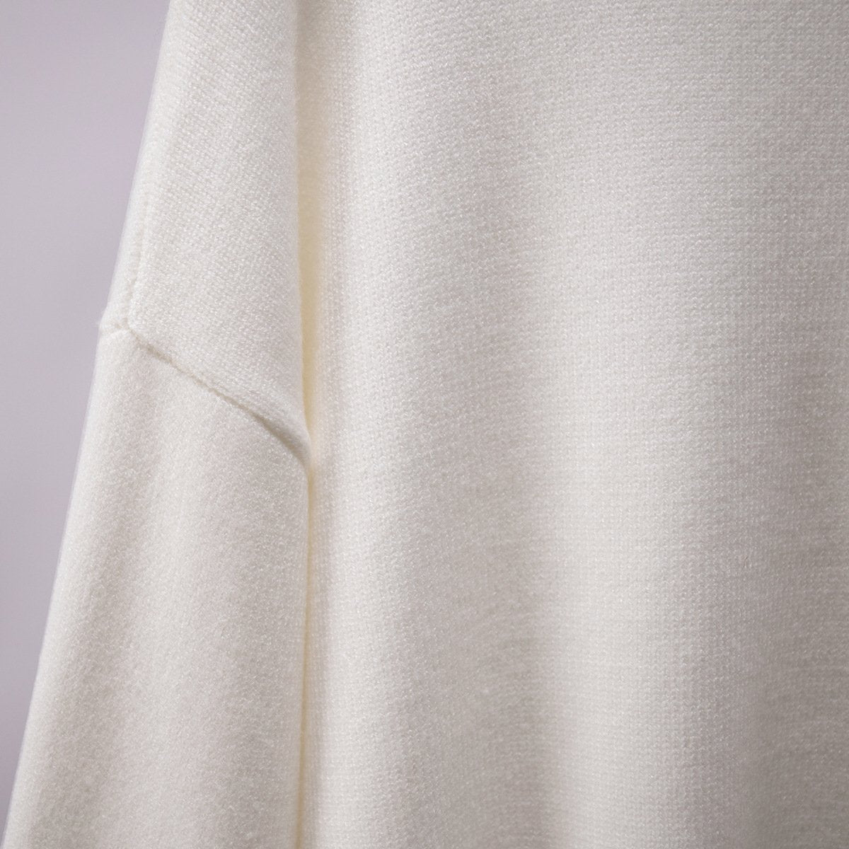 Classic Loose Turtleneck Sweater speciaic