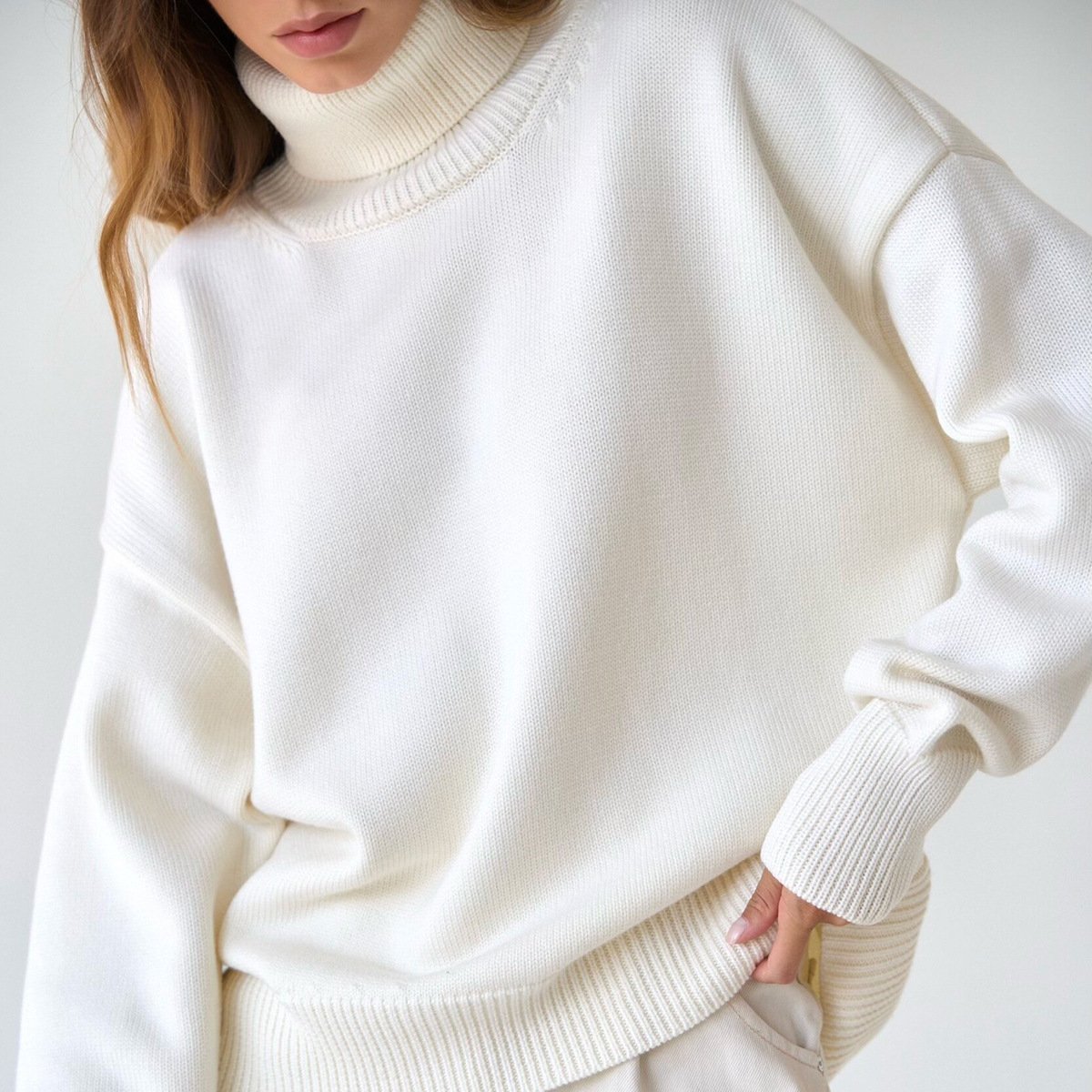 Classic Loose Turtleneck Sweater speciaic