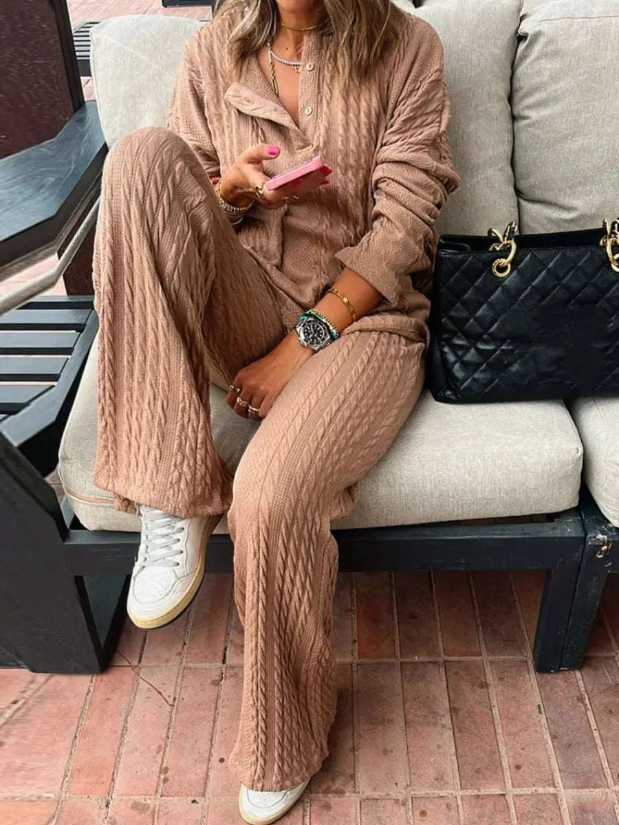 Comfortable Knit Lougewear Set speciaic