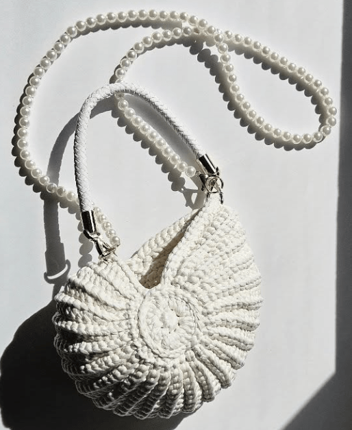 Conch Woven Handbag - laseze