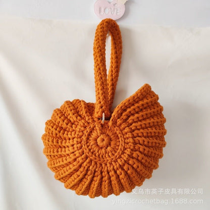 Conch Woven Handbag - laseze