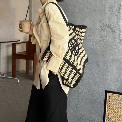 Contrast Straw Bag - laseze