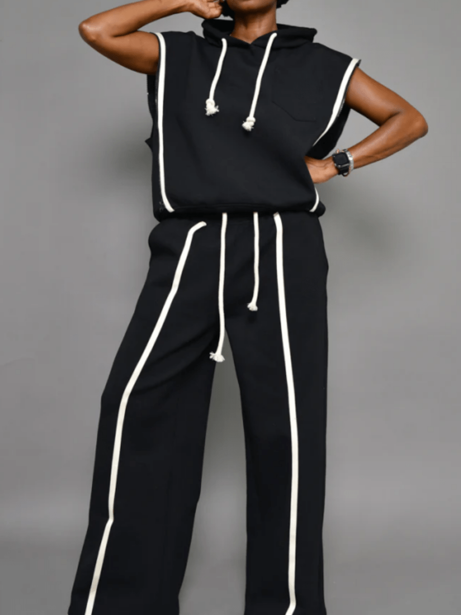 Contrast Stripe Sport Suit laseze
