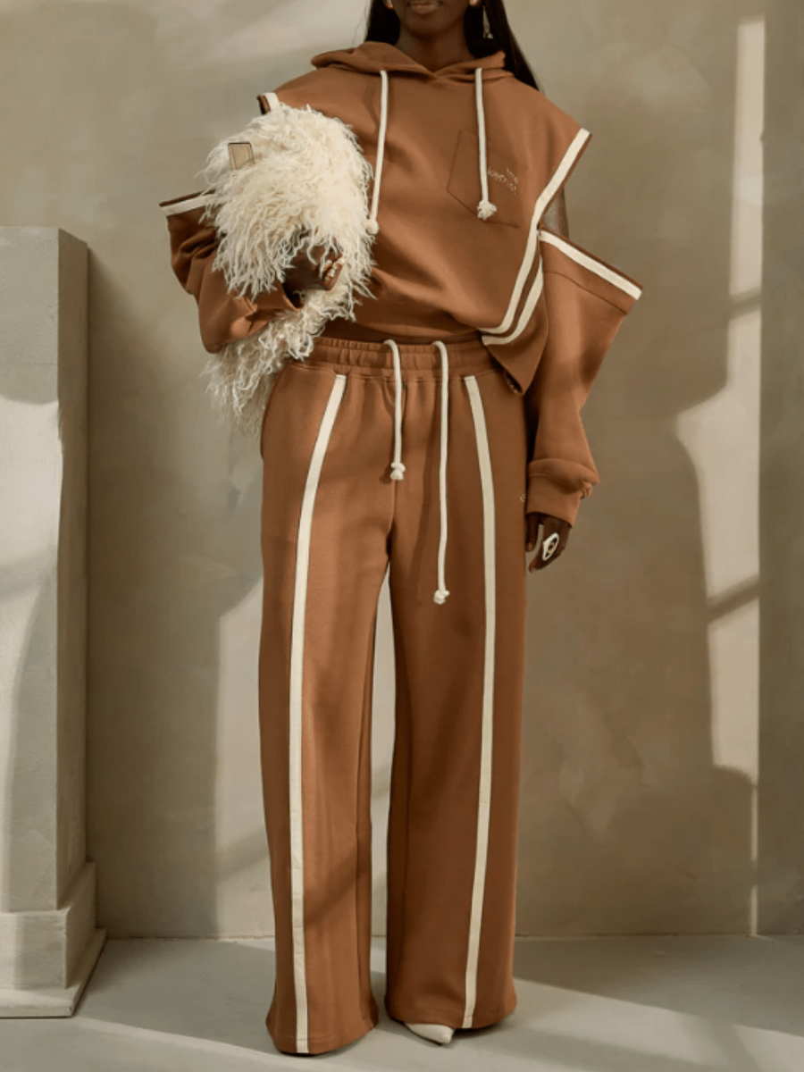 Contrast Stripe Sport Suit laseze