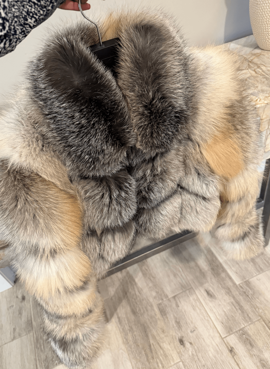 Cropped Fur Jacket fashgoods