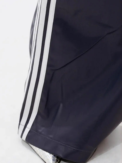 DAYTIME TROUSER IN NAVY laseze