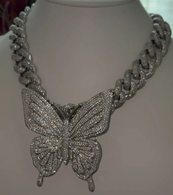 Dazzle Butterfly Necklace - laseze