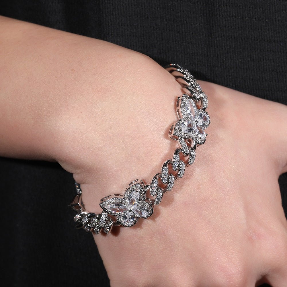 Dazzle Rhinestone Butterfly Chain - laseze