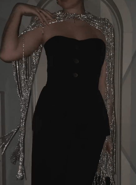 Dazzle Rhinestone Cape - laseze