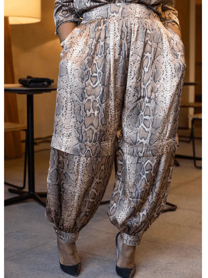 Draped And Striking Snake Print Set - laseze