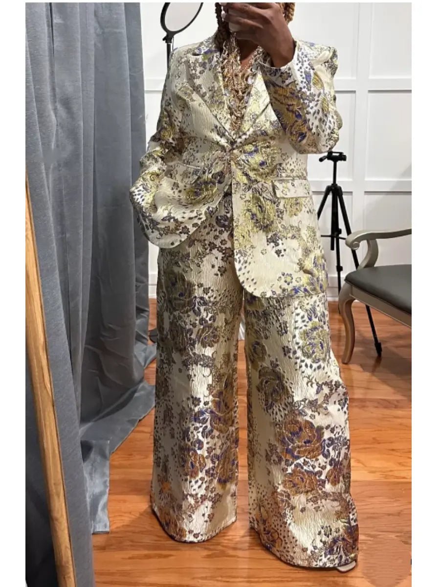 Embroidered Suit - laseze