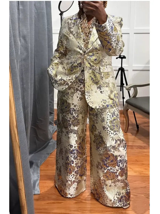 Embroidered Suit - laseze