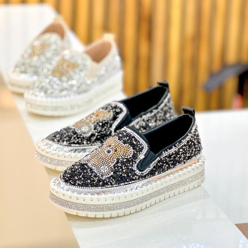 Fashion Rhinestone Sequins Bear Hand - stitched Casual Flat Shoes - laseze