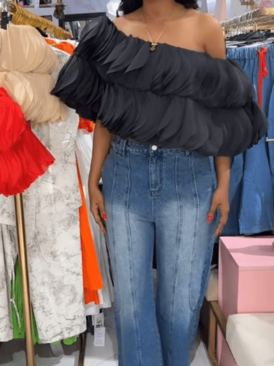 Flattering Top - laseze