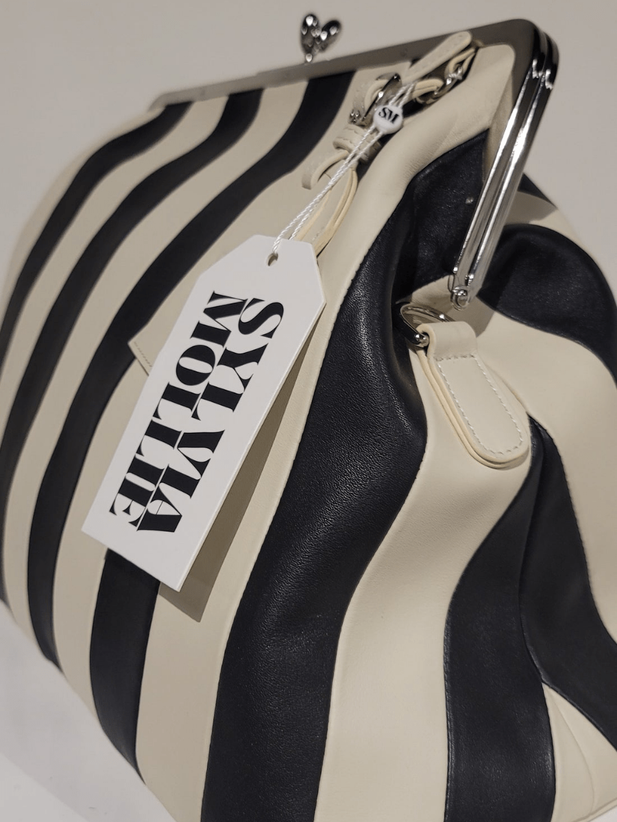 Leather Kisslock Frame Bag - laseze