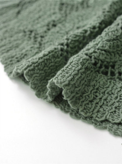 Loose Sleeveless Crocheted Top speciaic