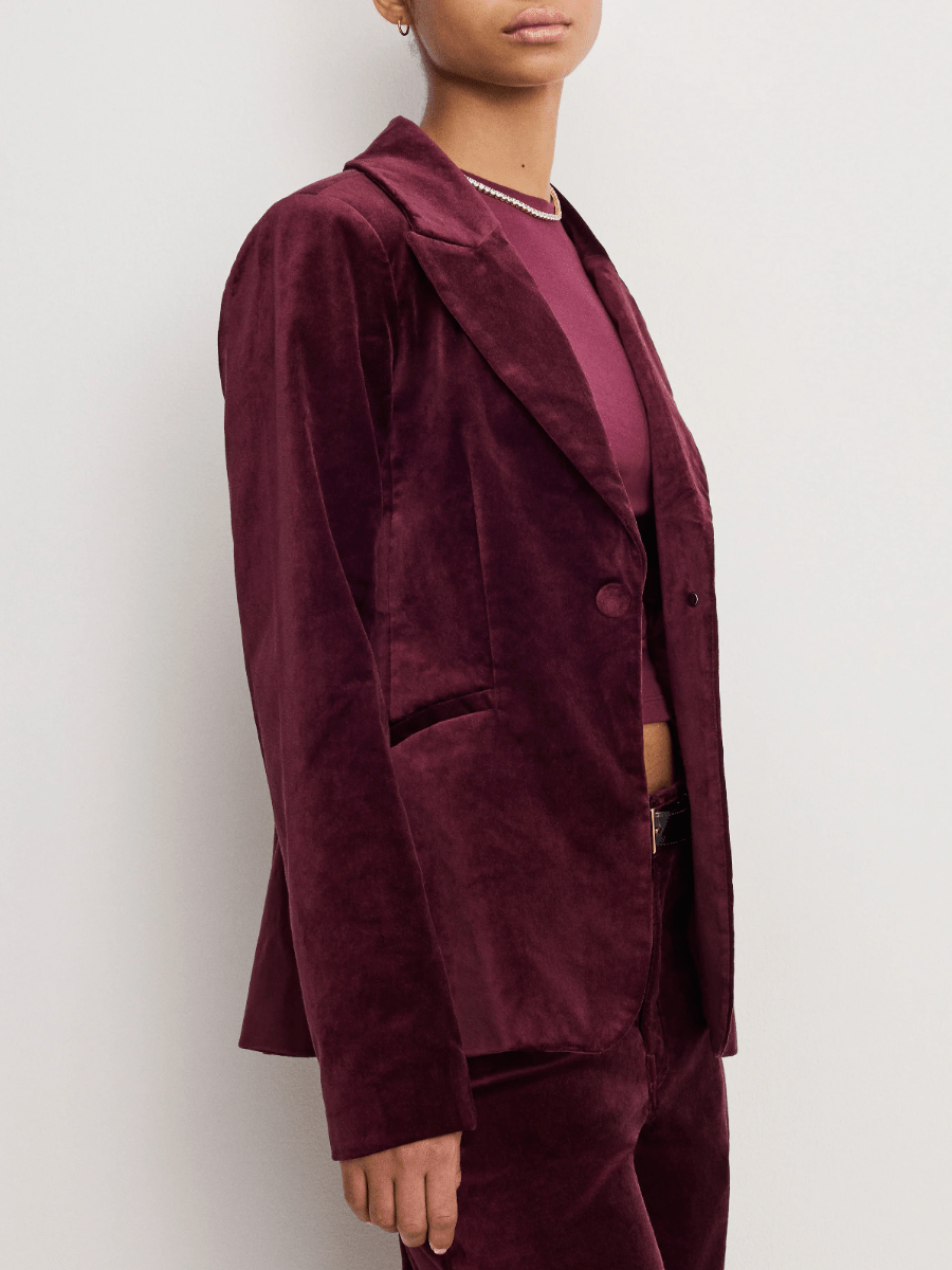 Luxe Deep Red Velvet Tailored Blazer & Flared Pant Set laseze