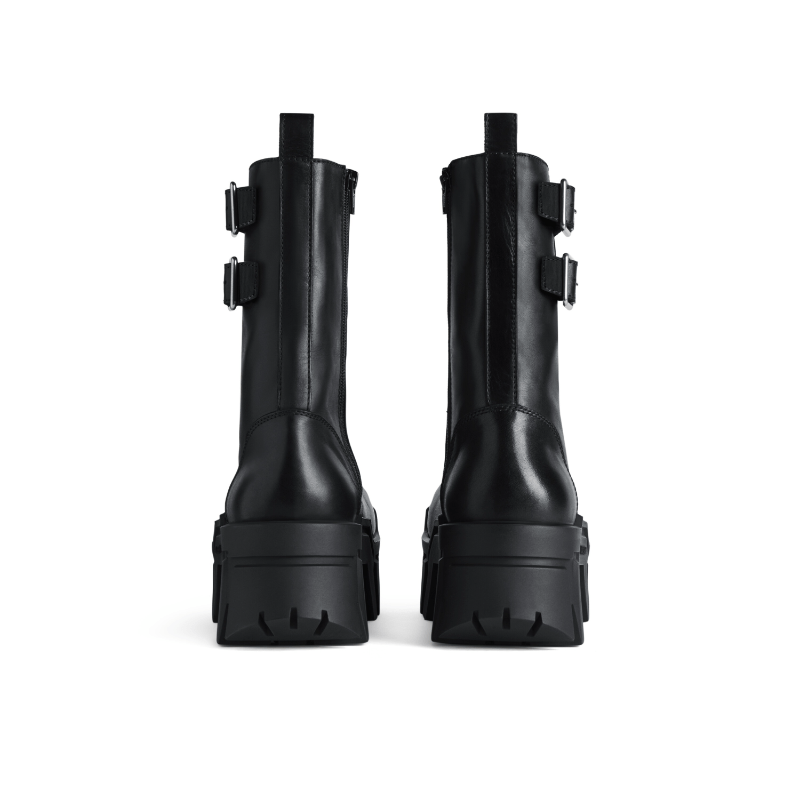 Oversized Platform Buckle Boots laseze