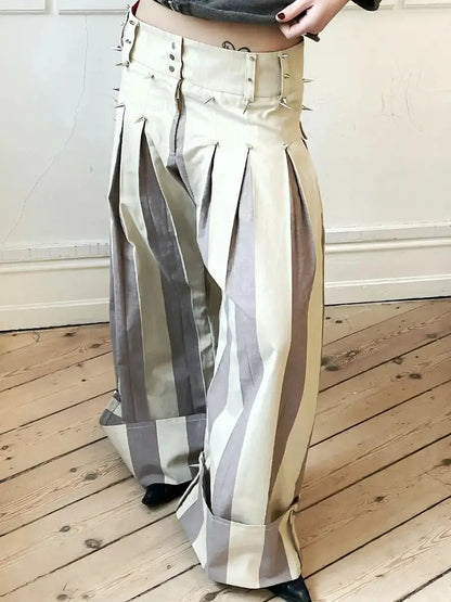 Oversized Striped Studded Pants - laseze