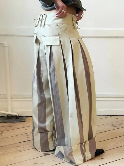 Oversized Striped Studded Pants - laseze