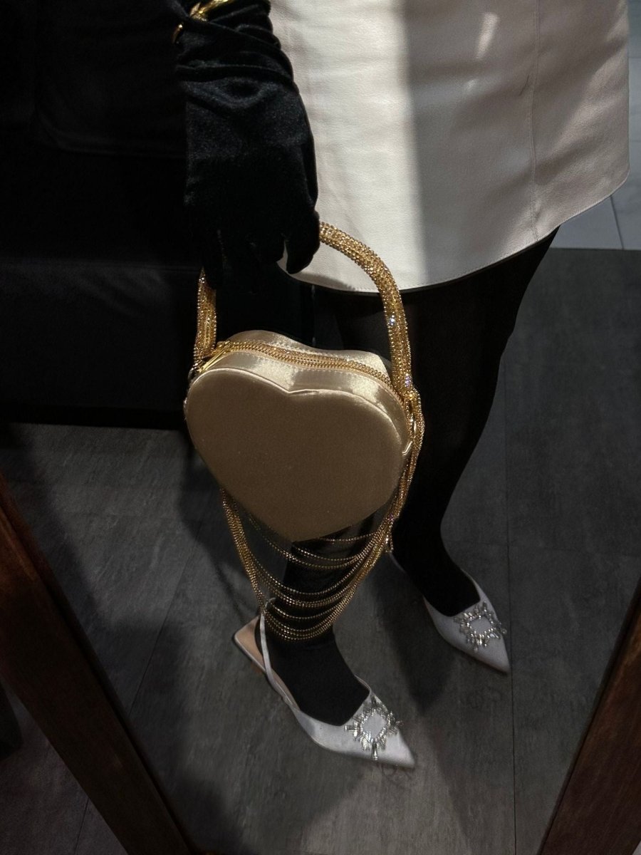 Sparkly Rhinestone Heart Fringe Bag - laseze