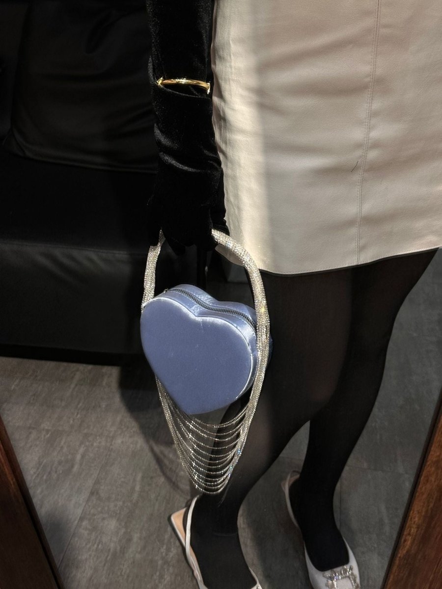 Sparkly Rhinestone Heart Fringe Bag - laseze