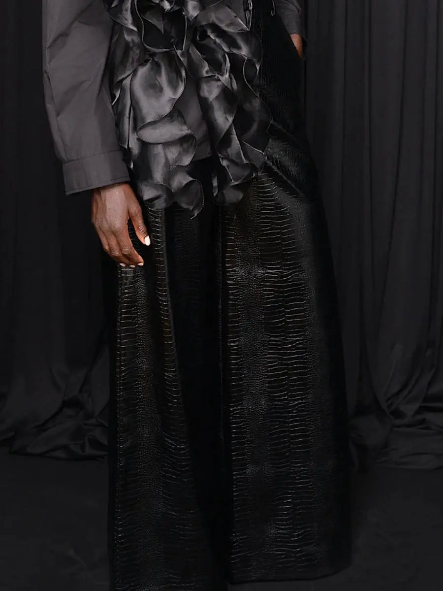 WIDE LEG FAUX CROC LEATHER PANTS IN BLACK laseze