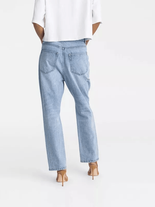 Women's Mid-Rise Tapered Leg 'The Dylan Jean' - Light Wash laseze