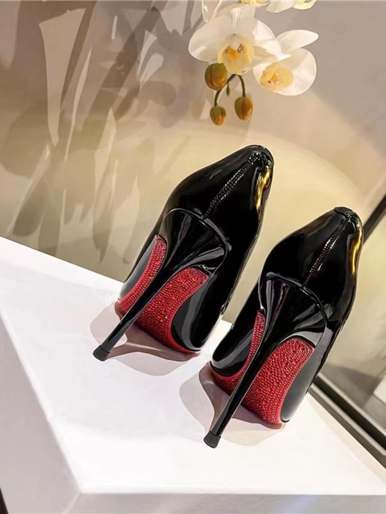 xcfvgbhjnkcsdvghbjn - laseze