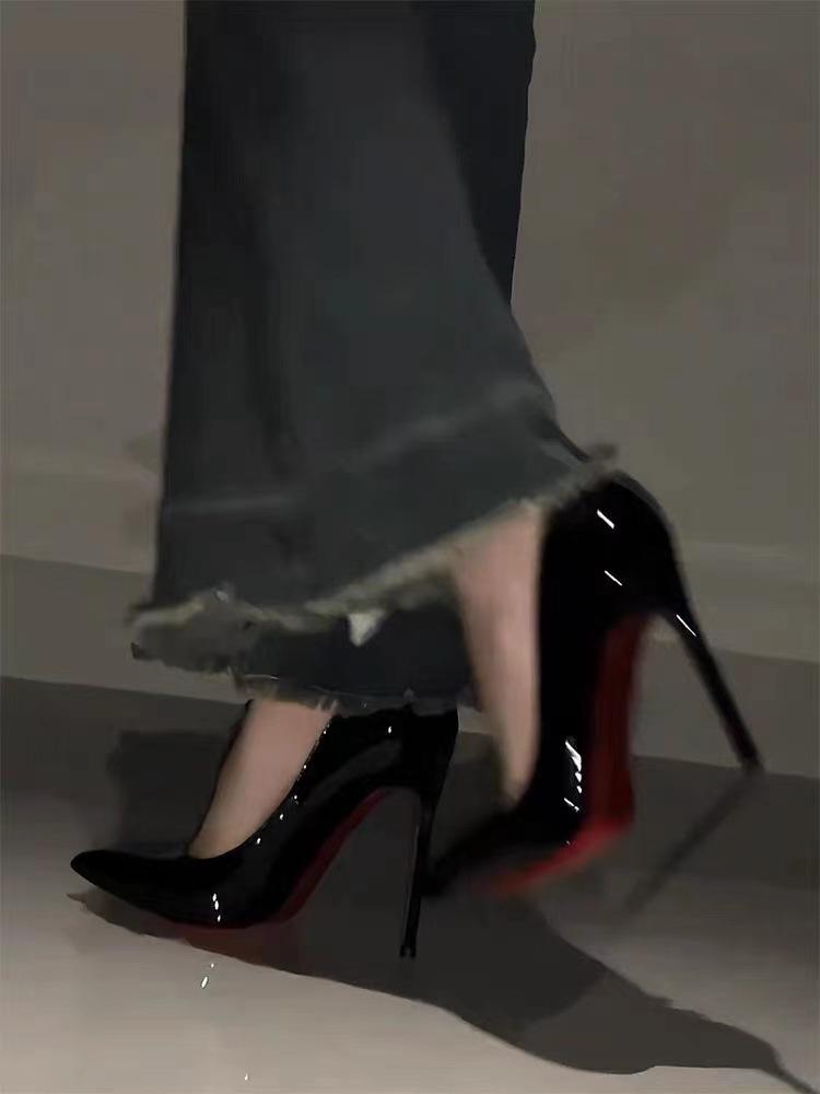 xcfvgbhjnkcsdvghbjn - laseze